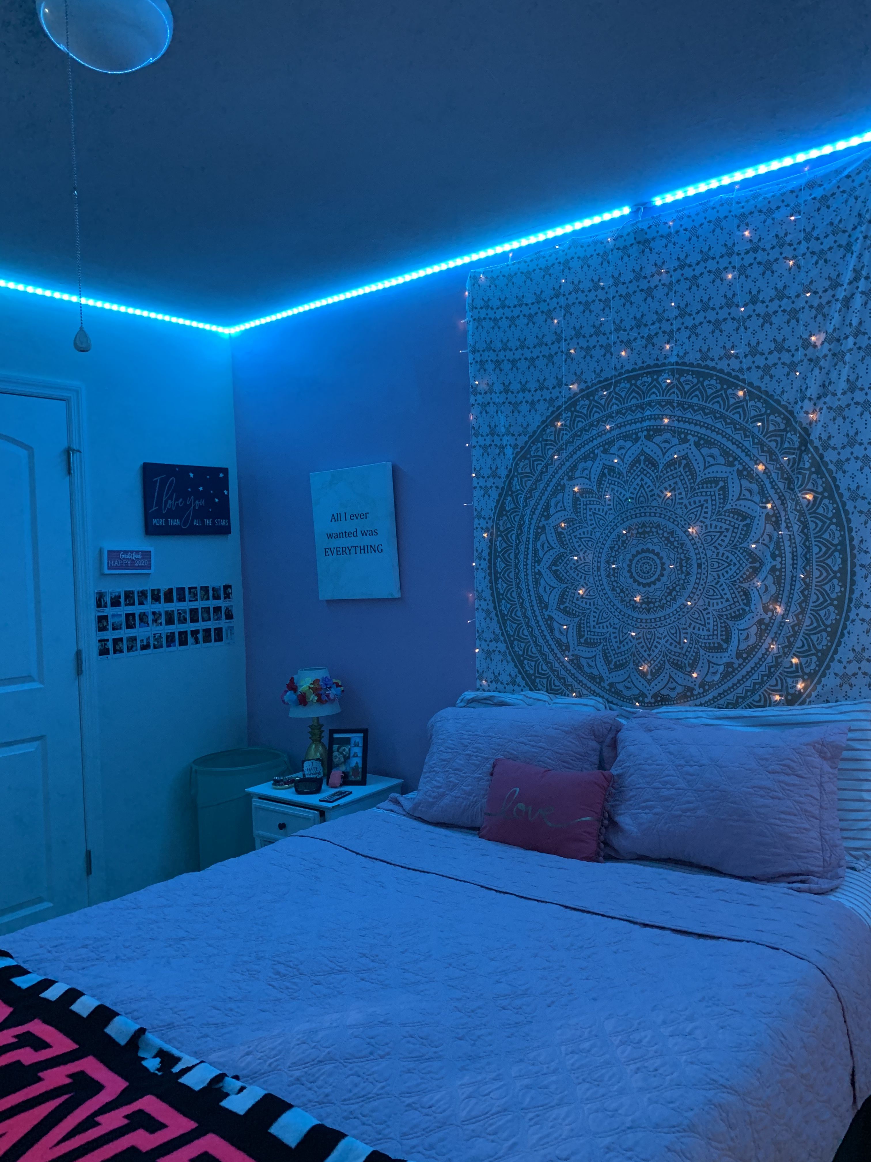 got LED lights and now i’m obsessed :) | Light blue bedroom, Room