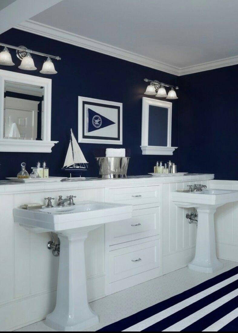 Coastal Beach Bathroom Makeover Image 2