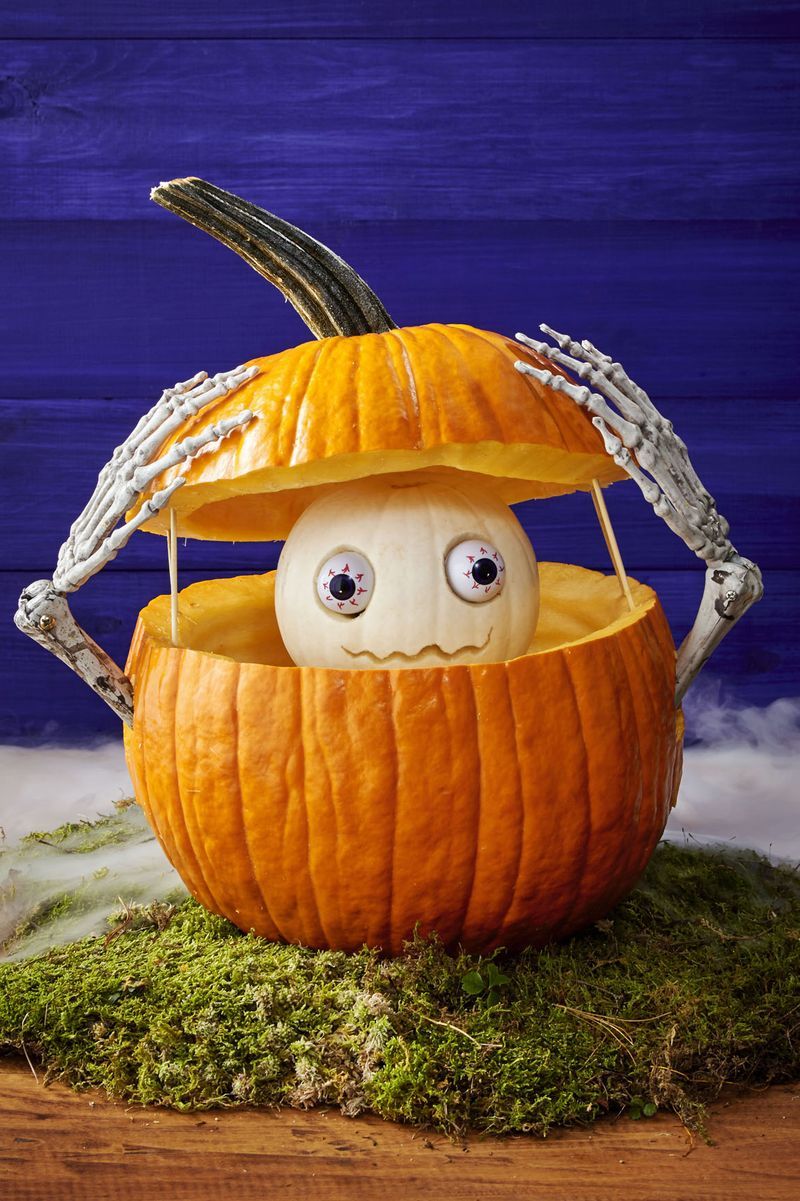 50 Spooky Pumpkin Painting ideas for Halloween 2020 - eSnackable