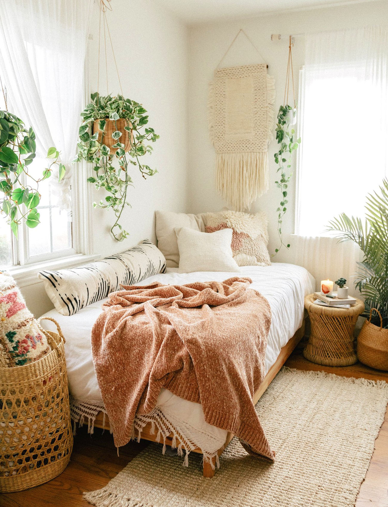 Our Favorite Boho Bedrooms (and How to Achieve the Look) - Green